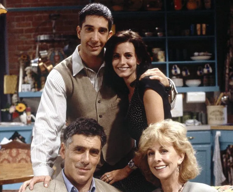 Elliott Gould And Christina Pickles As Jack And Judy Geller